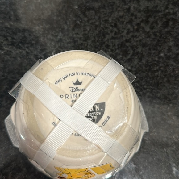 Rae Dunn Disney Princess Measuring Cups Brand New With Tags - Picture 4 of 5